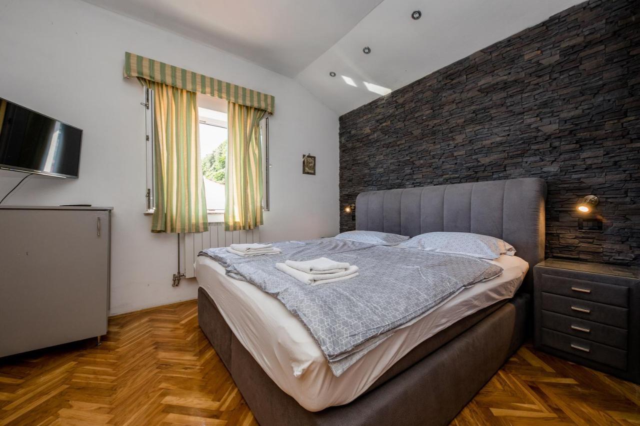 Apartments And Rooms By The Sea Supetarska Draga - Gornja, Rab - 11579 Exteriér fotografie