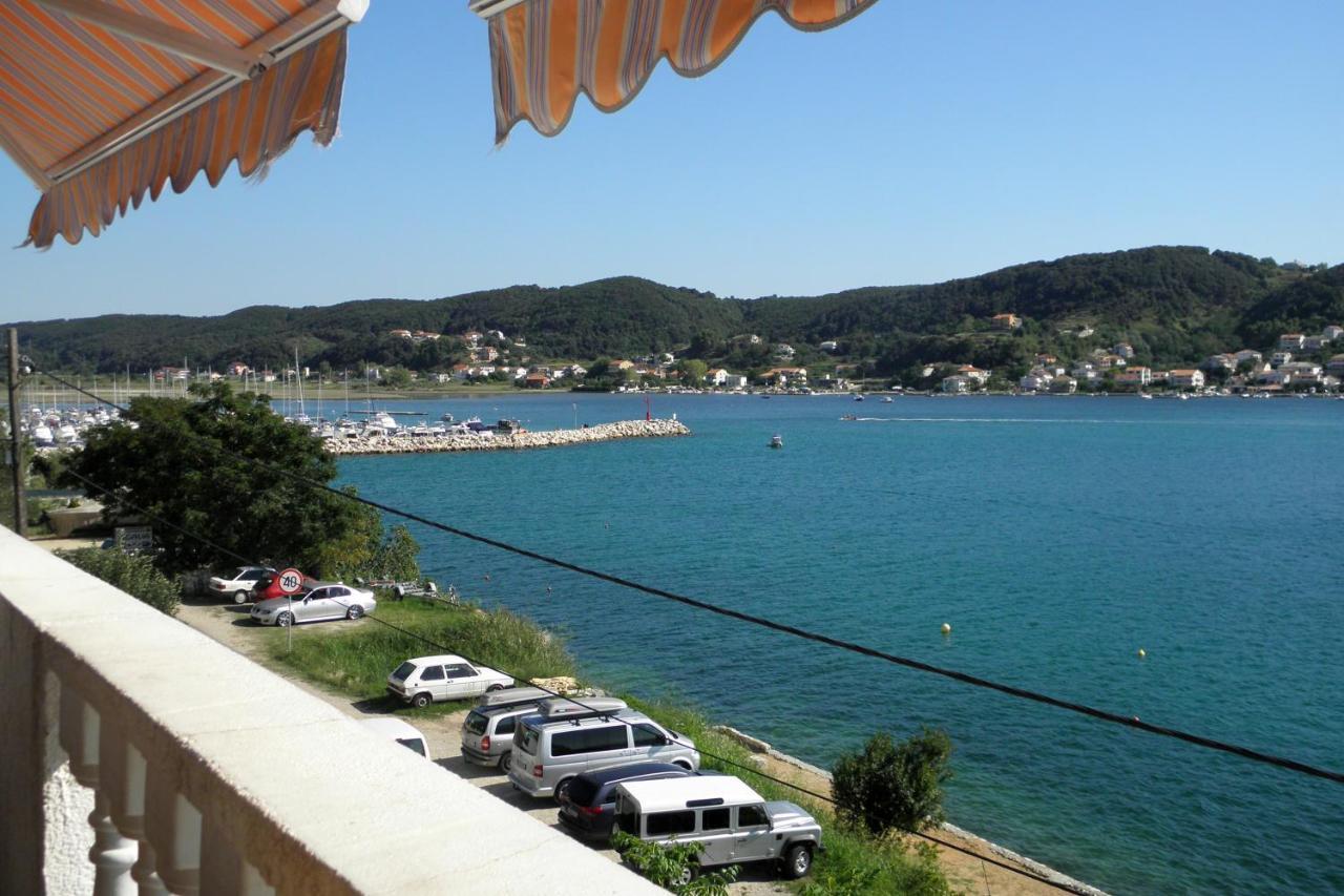 Apartments And Rooms By The Sea Supetarska Draga - Gornja, Rab - 11579 Exteriér fotografie