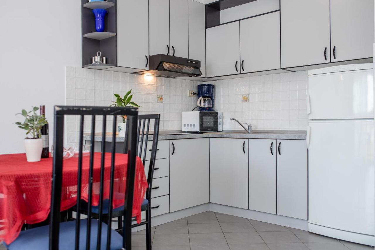 Apartments And Rooms By The Sea Supetarska Draga - Gornja, Rab - 11579 Exteriér fotografie