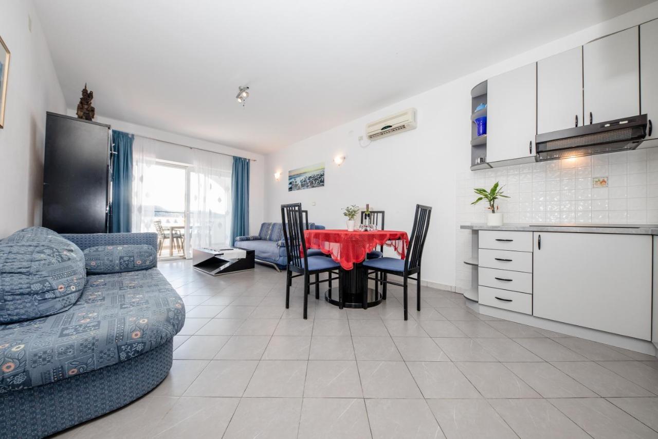 Apartments And Rooms By The Sea Supetarska Draga - Gornja, Rab - 11579 Exteriér fotografie